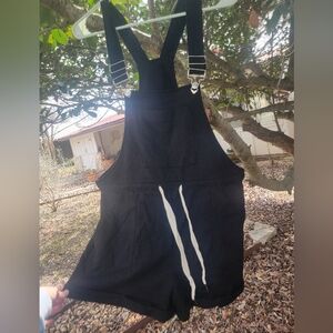 NWT Black Loose Shorts Overalls By Anrabess Size Small